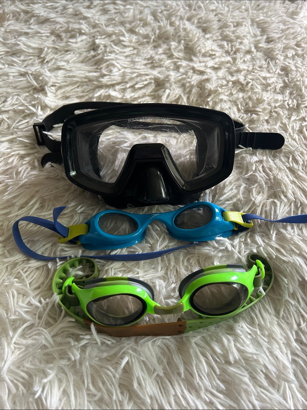 Set of 3 pairs of Kids Black, Blue & Green Swim Goggles - Multipack, speedo